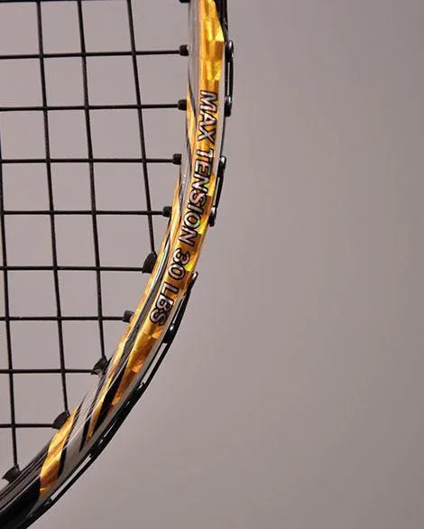 Apacs Featherweight xs superlight badminton racket