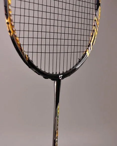 Apacs Featherweight xs superlight badminton racket