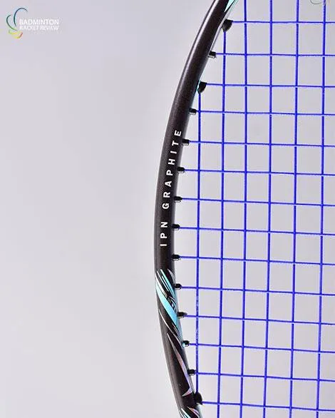 Apacs Force II Max 4u badminton racket