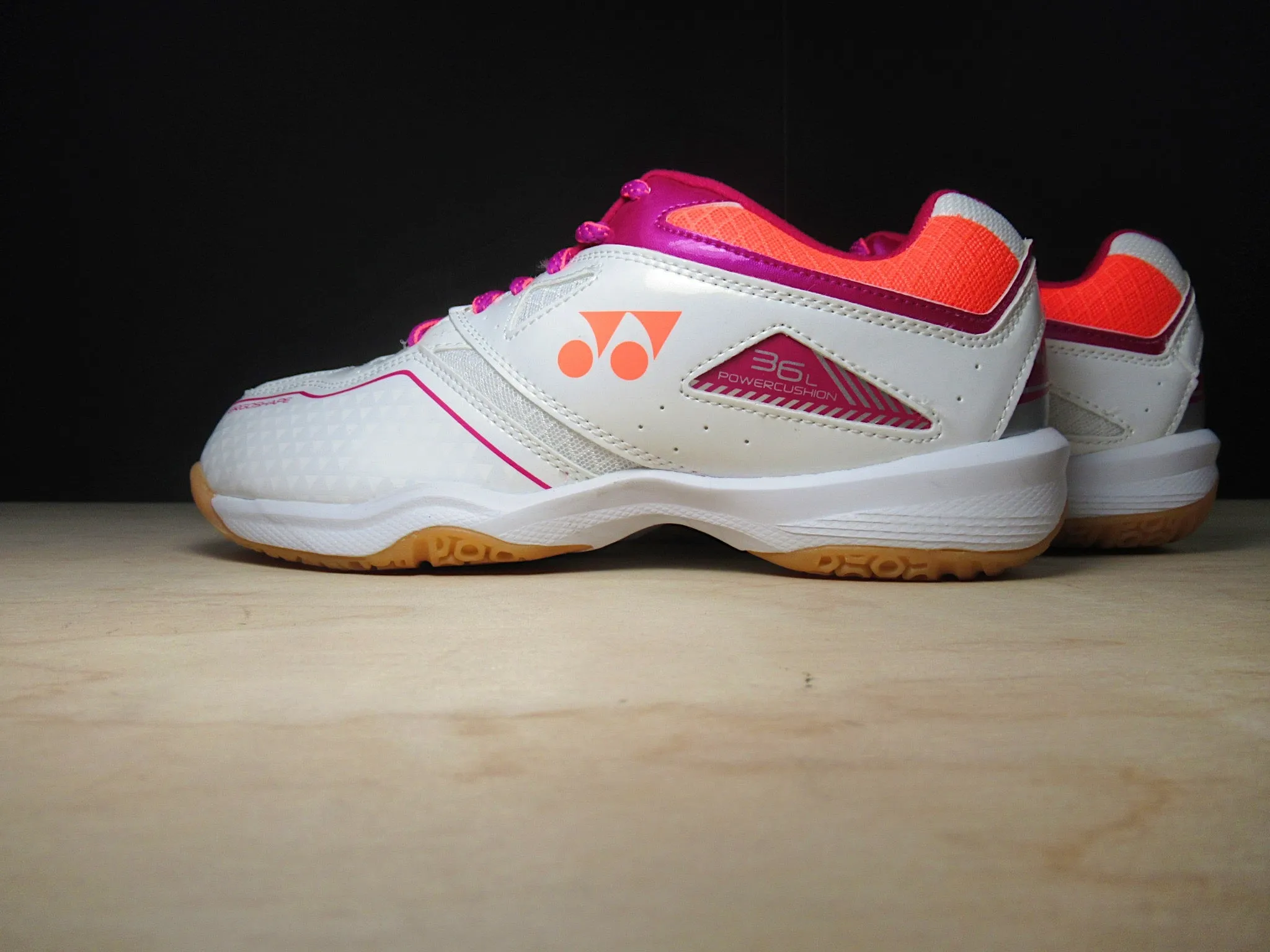 Yonex Power Cushion SHB36L Womens Badminton Shoe